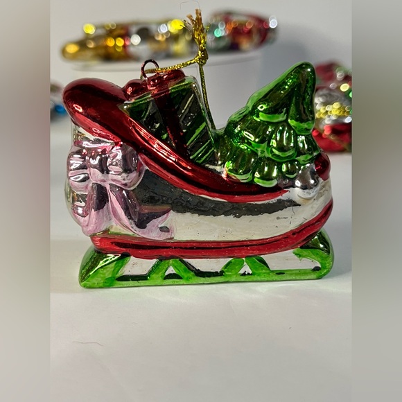 13 ~ VINTAGE CERAMIC ORNAMENTS - Picture 8 of 16